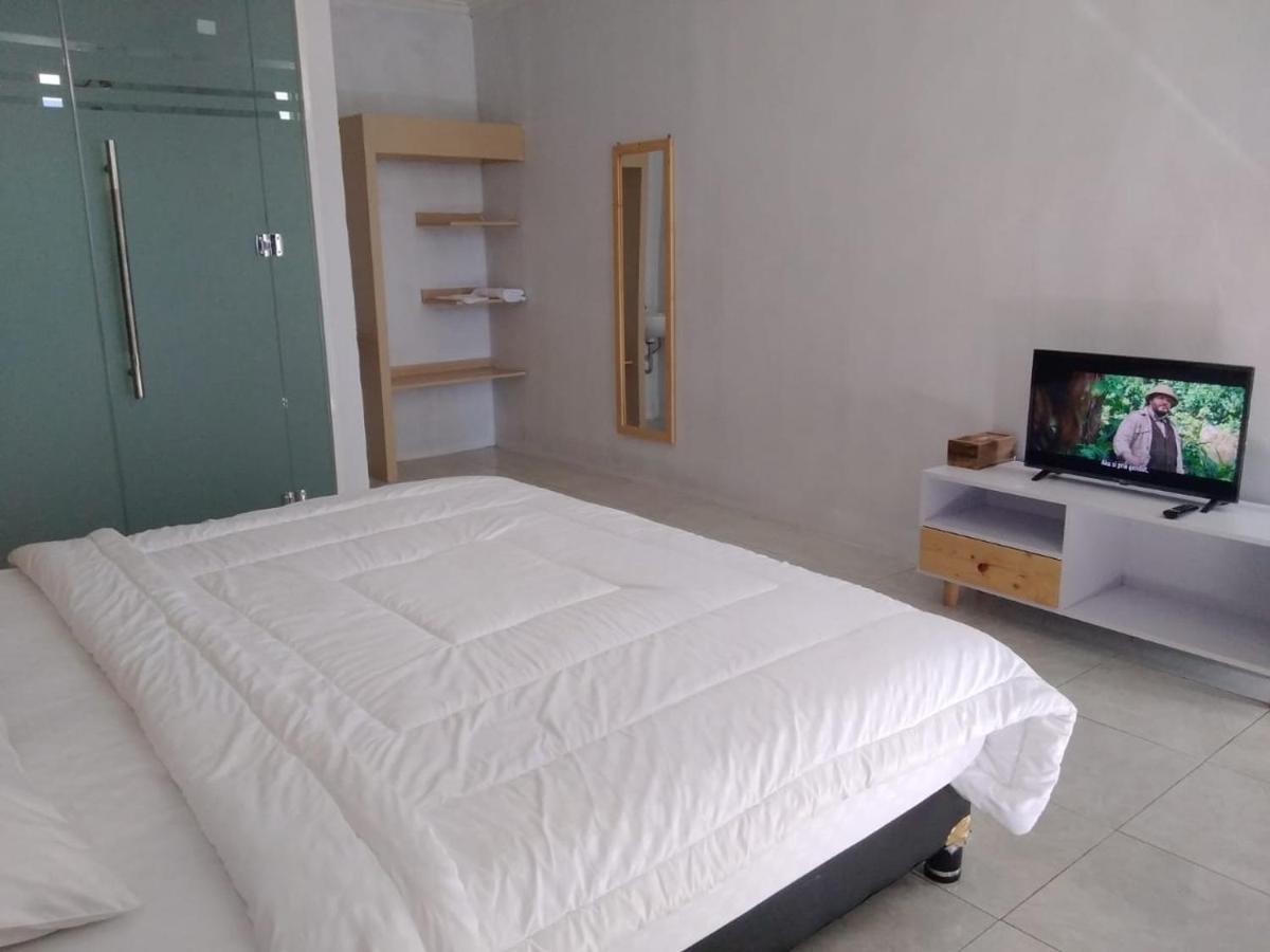 סמבלון לוואנג Rinjani Green Park Syariah Hotel מראה חיצוני תמונה